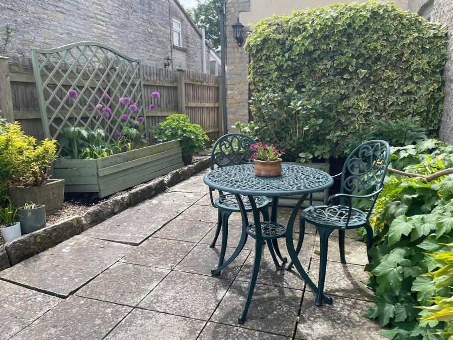 No 96 Chapel Lane - Self Contained Cottage In The Heart Of Butleigh 외부 사진