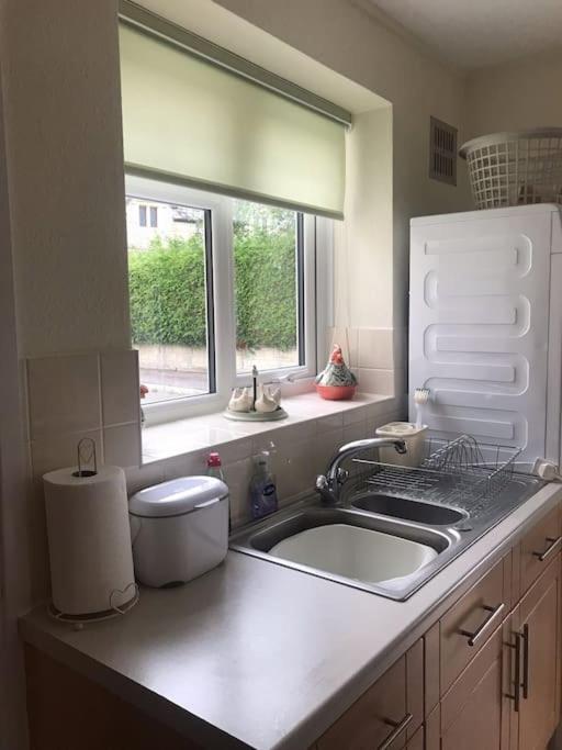 No 96 Chapel Lane - Self Contained Cottage In The Heart Of Butleigh 외부 사진