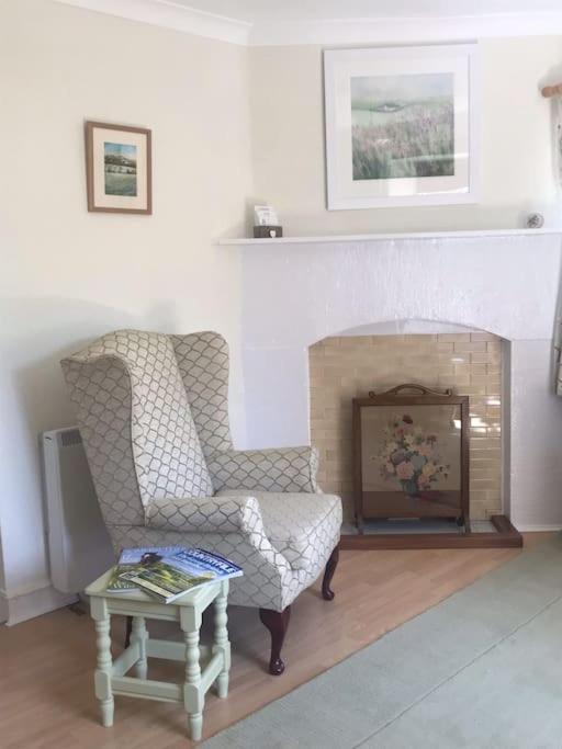No 96 Chapel Lane - Self Contained Cottage In The Heart Of Butleigh 외부 사진