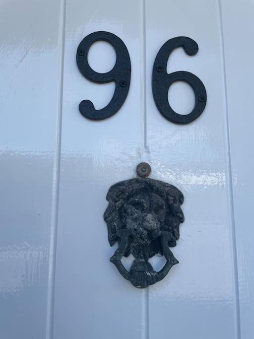 No 96 Chapel Lane - Self Contained Cottage In The Heart Of Butleigh 외부 사진