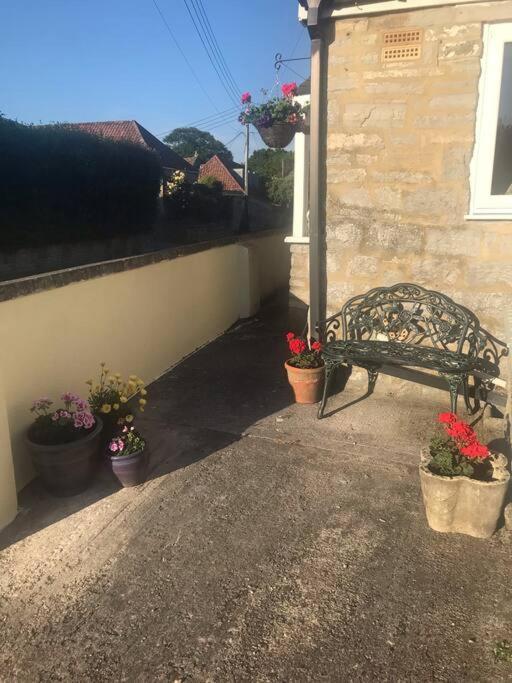 No 96 Chapel Lane - Self Contained Cottage In The Heart Of Butleigh 외부 사진