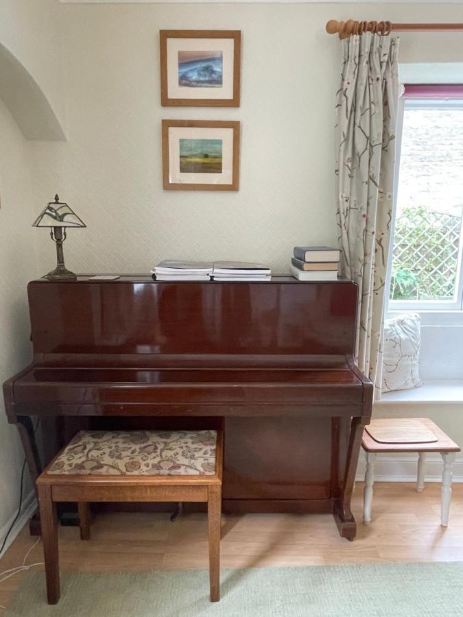 No 96 Chapel Lane - Self Contained Cottage In The Heart Of Butleigh 외부 사진